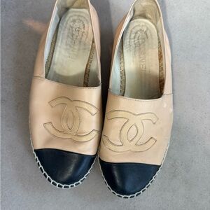 CHANEL Two-Tone Beige and Black Espadrilles